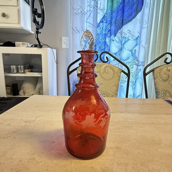 Victorian Dip Moulded Engraved Ruby Glass Decanter With Stopper - Picture 7 of 12